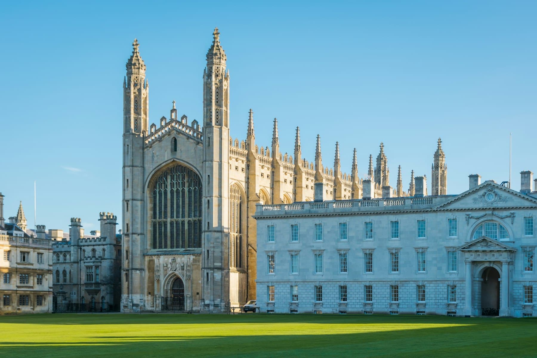 King's College Chapel, Cambridge, on a sunny day